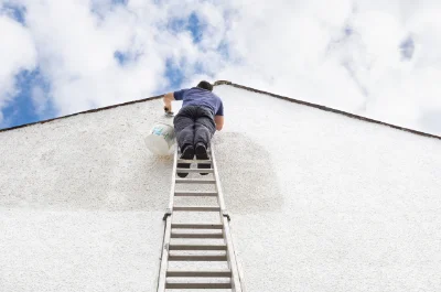 Peinture extérieure à Ongles — façades et ravalement